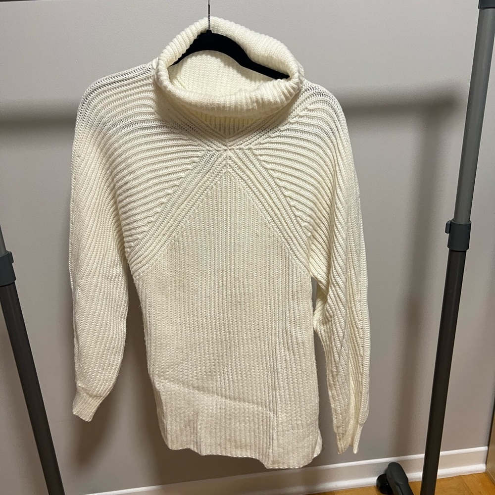 Long TOPSHOP sweater in beige